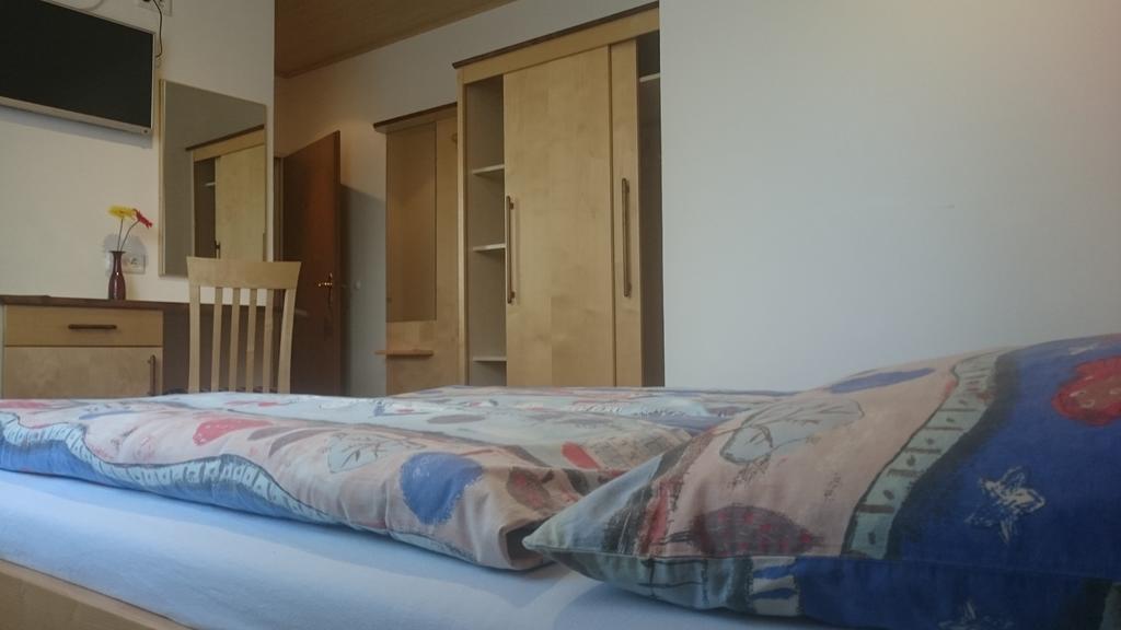 Gästehaus Karassowitsch Rust Zimmer foto