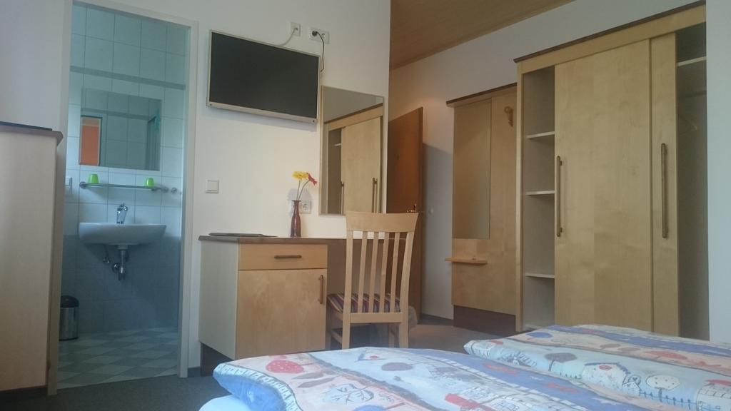 Gästehaus Karassowitsch Rust Zimmer foto
